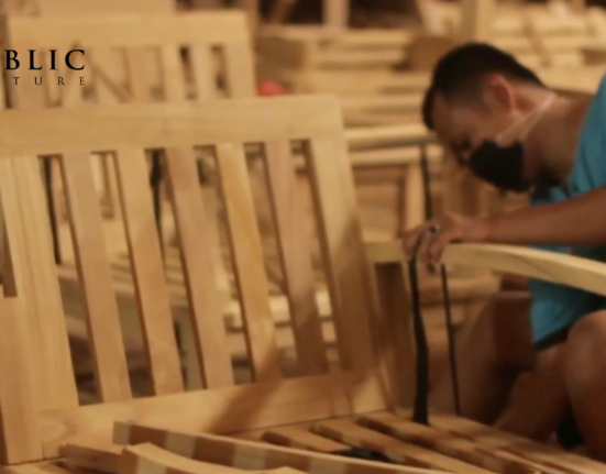 how to identify teak wood