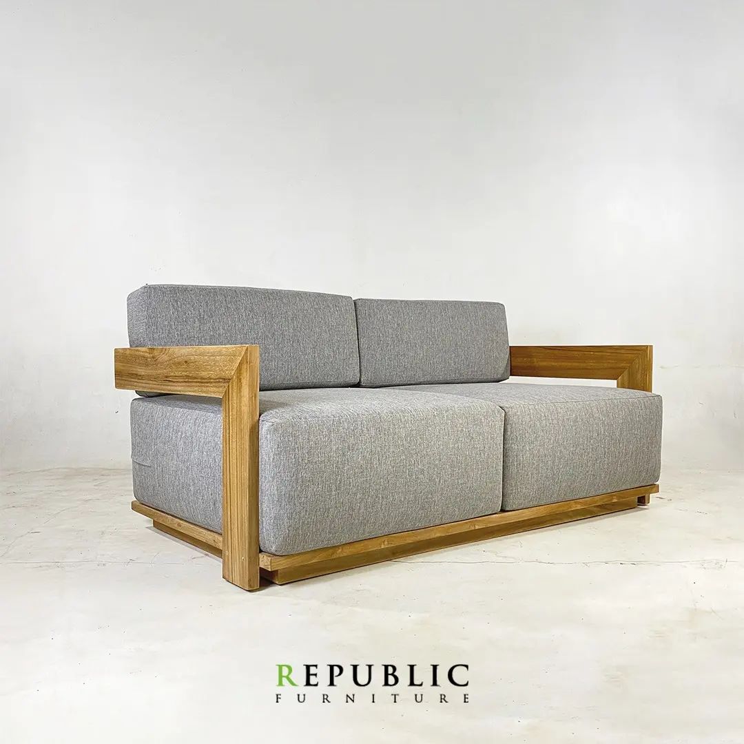 Be Wise in Applying Varnish to Old Furniture Jepara Republic Furniture