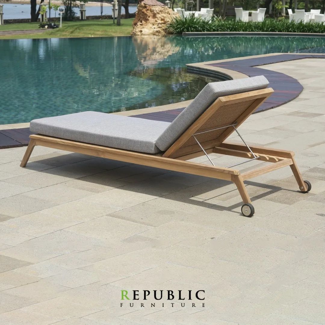 How to Determine Teak Wood Furniture for Wet Areas in a Property