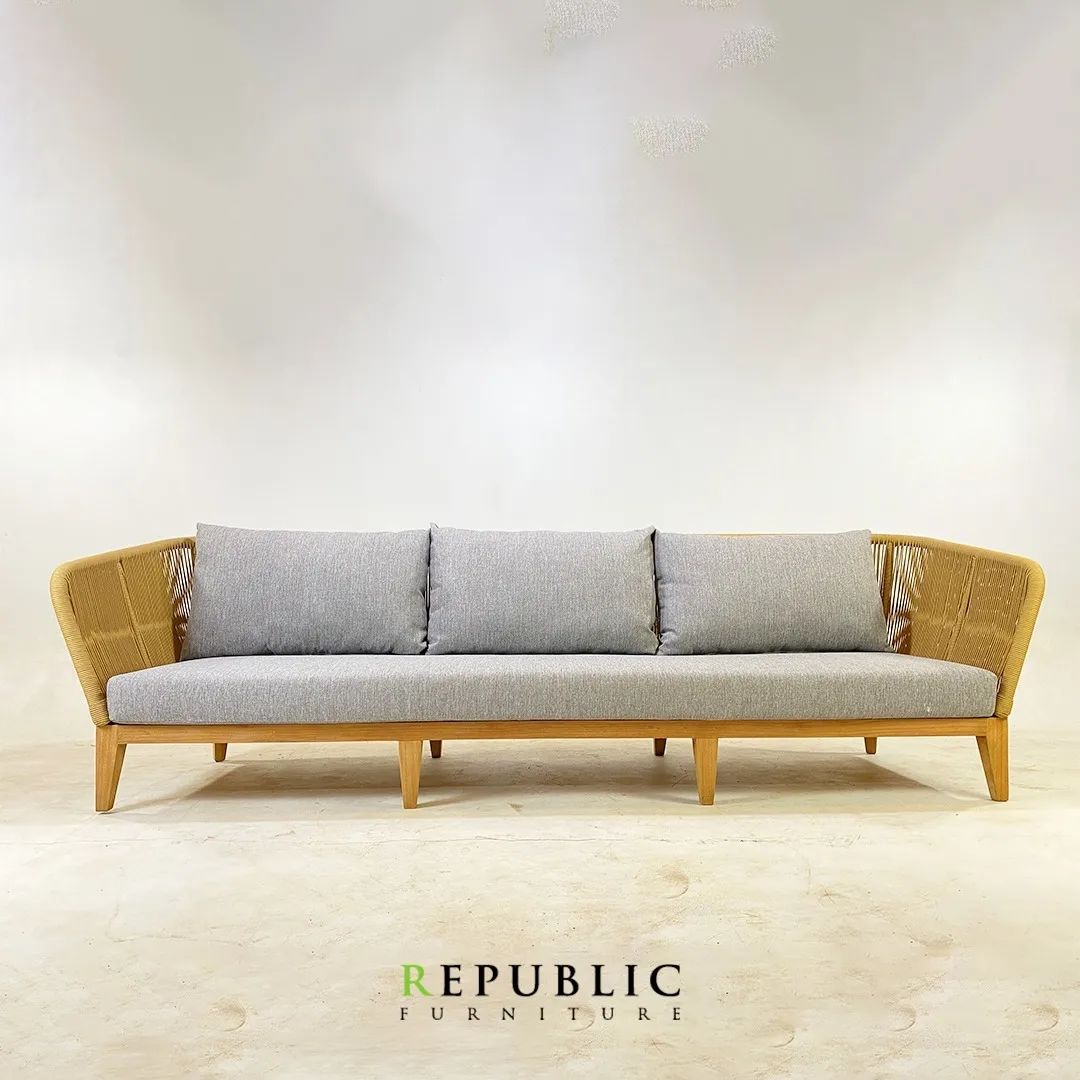 Elegant and Classy Using Teak Wood Furniture for Modern Minimalist