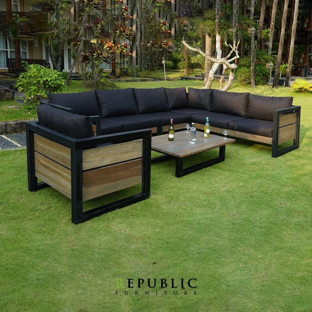 Teak Wood Sofa Bench in a Limited Space | Indonesia Teak Outdoor ...