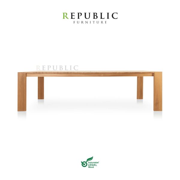 kosa outdoor dining table