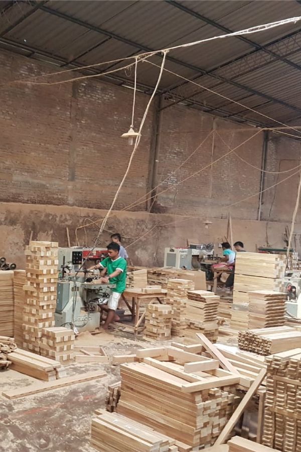 republic furniture factory